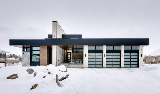 12 Deanna Road, Wasaga Beach ON