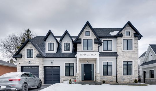 373 Sawyer Road, Oakville ON